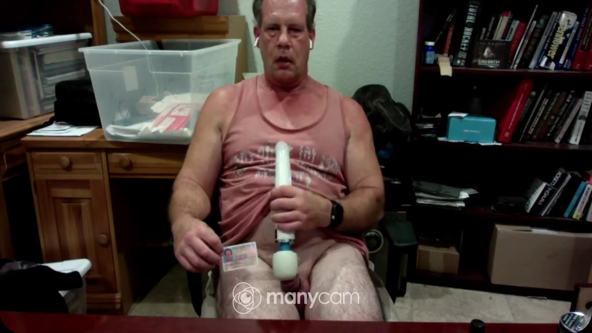 Cam Whore Exposed Rub Clitty