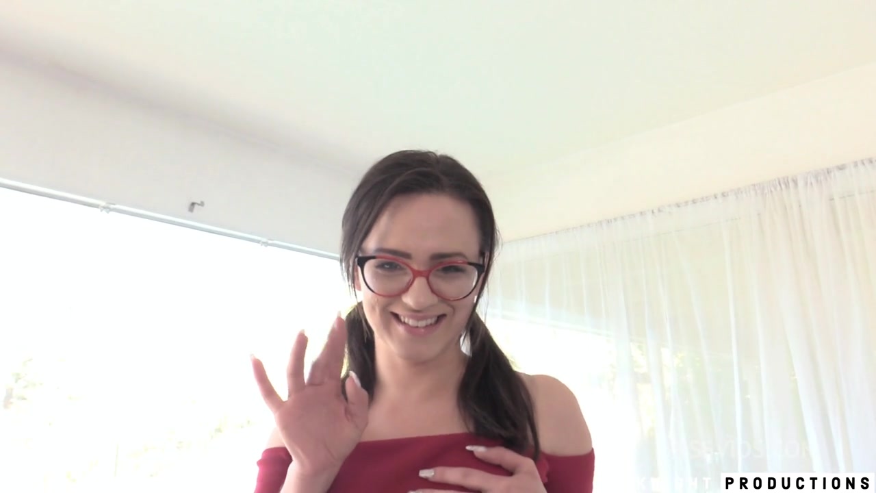 Alex More Gets Big Cock and Big Load on Her Glasses - PissVids