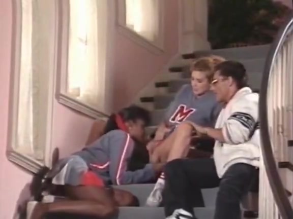 Cheerleaders receives drilled