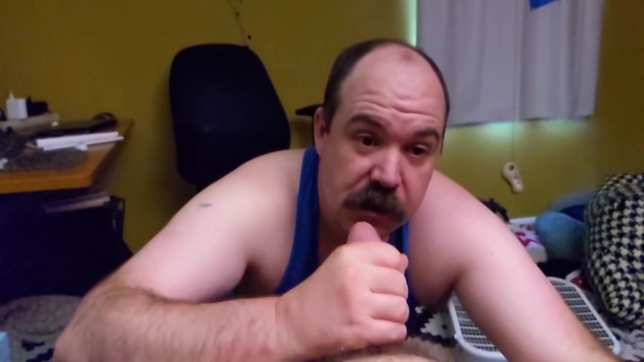 No Slomo We Accidentally Shot A Slow Motion Blowjob-handjob With Cumshot Perfect For The Incredibly Patient - Cornfedmtdad