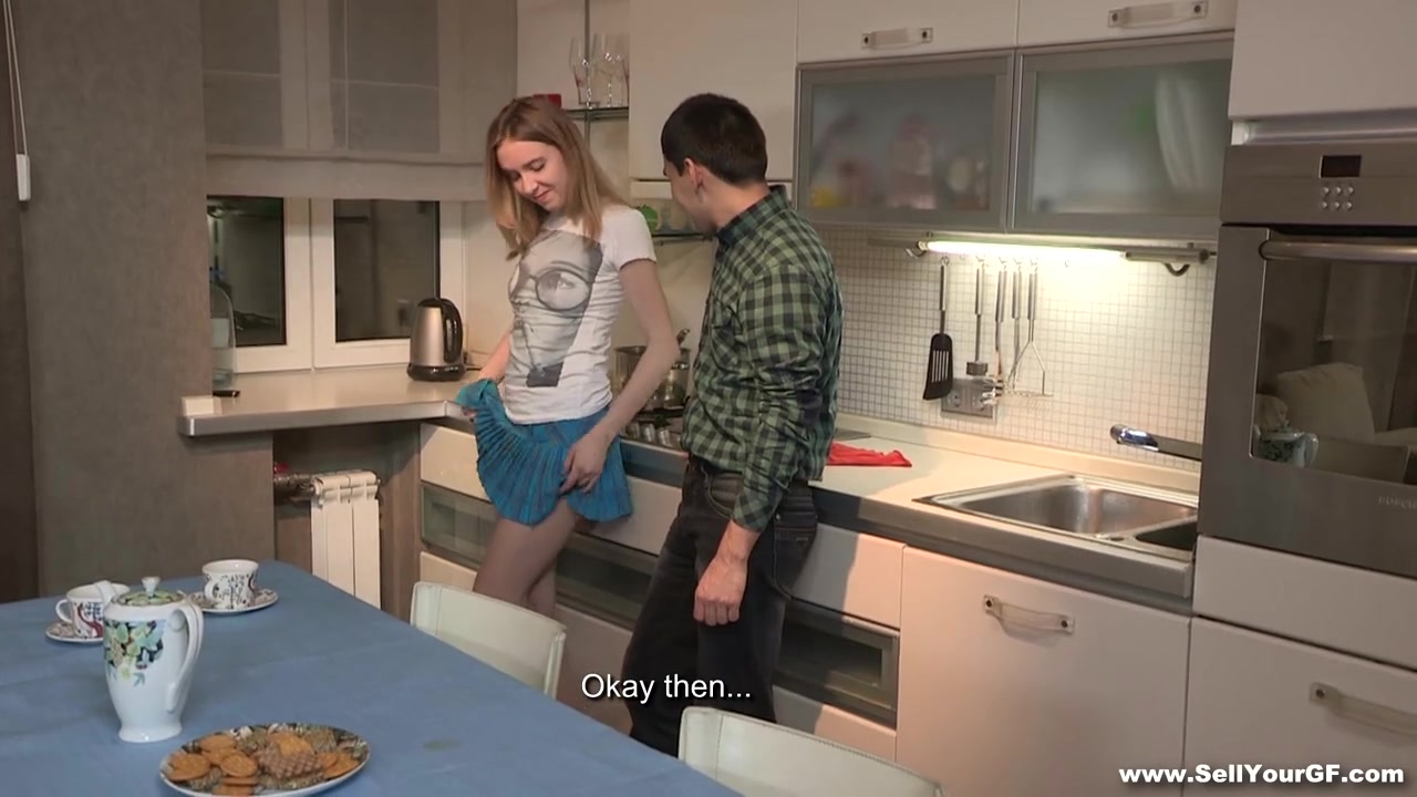 Debbie in Sex dessert on a kitchen table