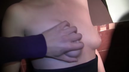 2 boyz pumped up a hotty to have sex for $ 200