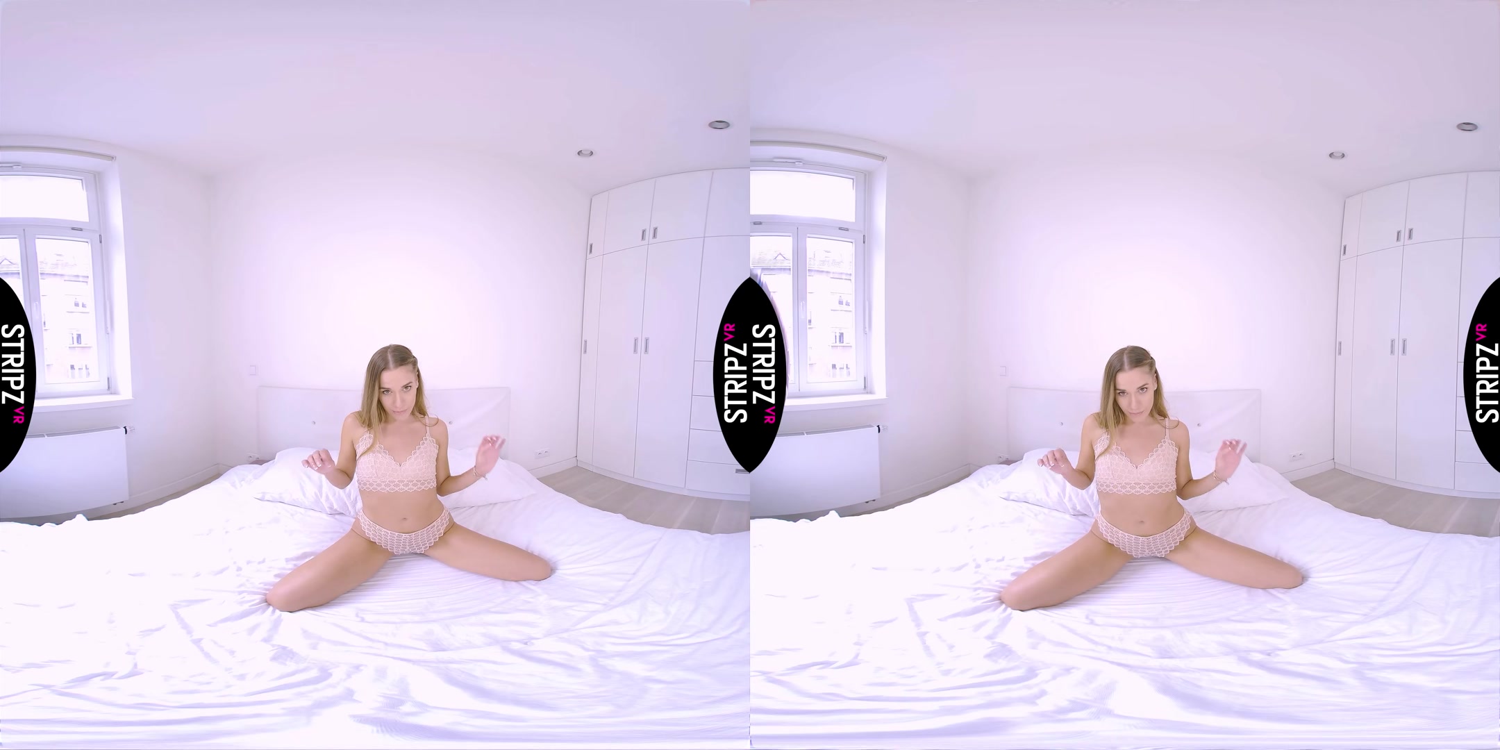 Super Cute - StripzVR