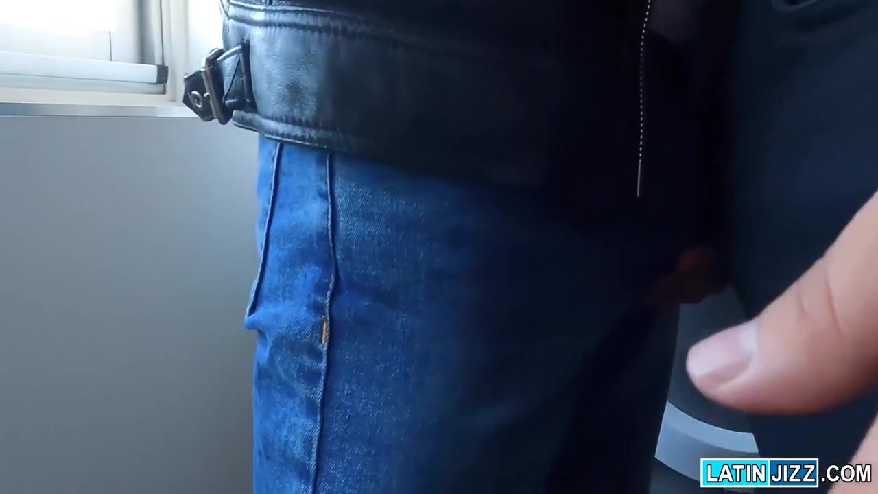 Gay Porn - Before Checking Out, Jonas And Felipe Go For A New Round. It Is Jonas Turn To Plow His Bell Boy With His Huge Dick Till Hes Ready To Shoot His Load 8 Min