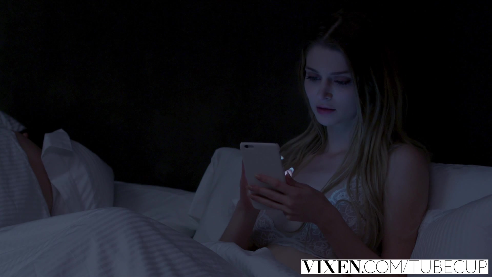 VIXEN Hot Blonde teen 18+ Gets Caught Cheating On Tape