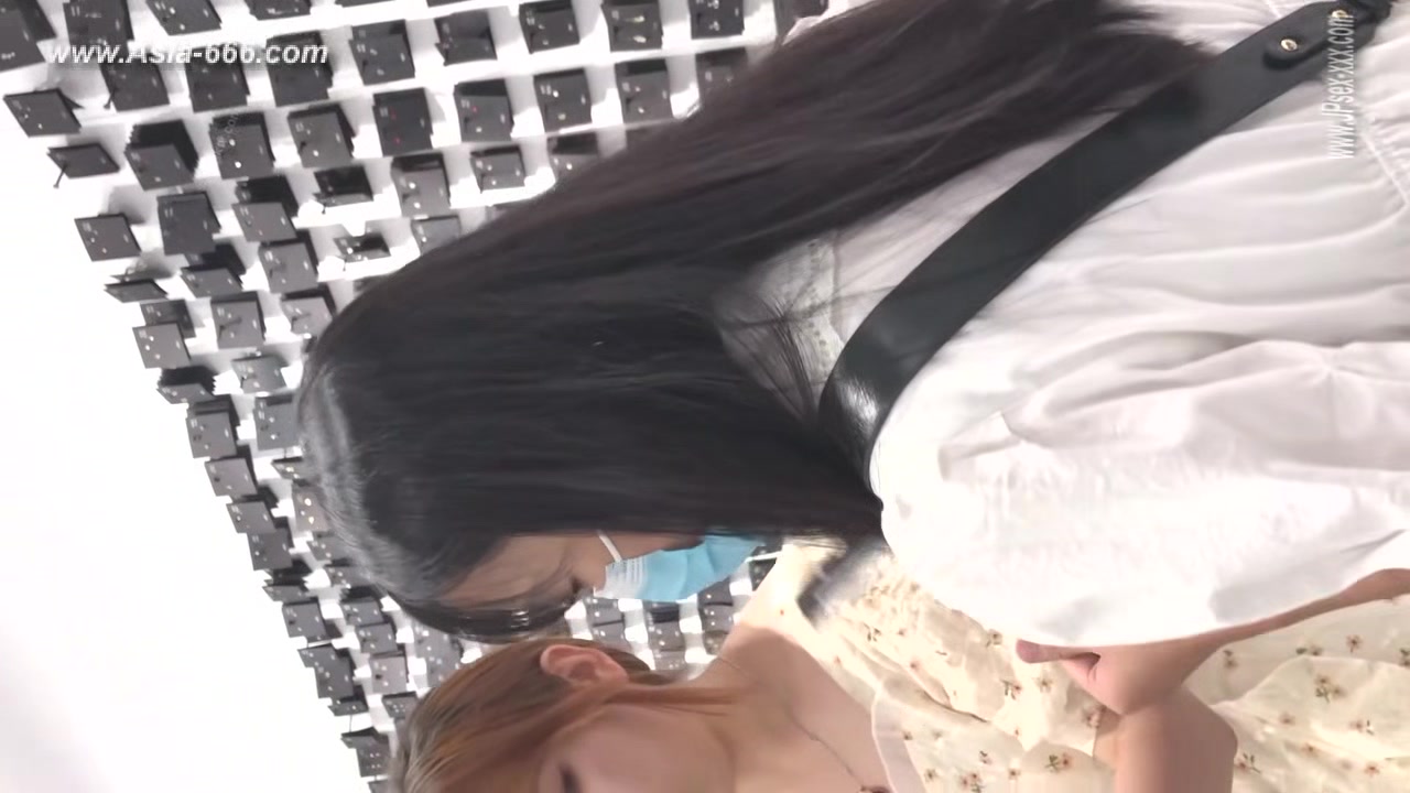 peeping chinese amateur upskirt.193