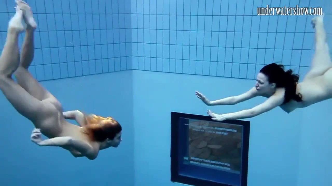 Watch Them Hottest Babes Underwater Super Sexy