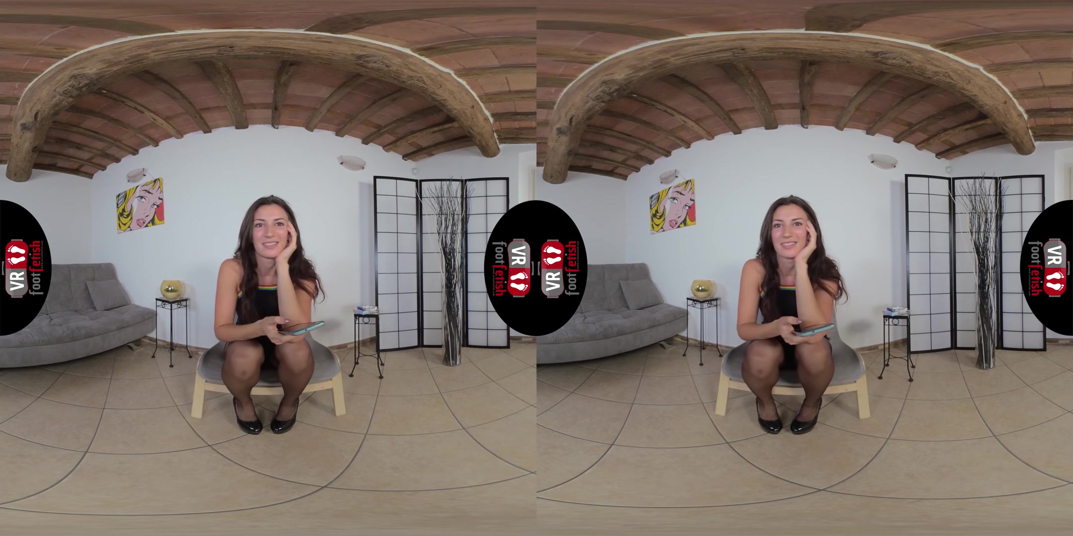 Deliciously Sexy Lilian makes Fun Of Your Small Dick - VRFootFetish