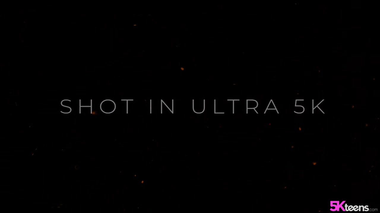 Smoke Show - 5KPorn