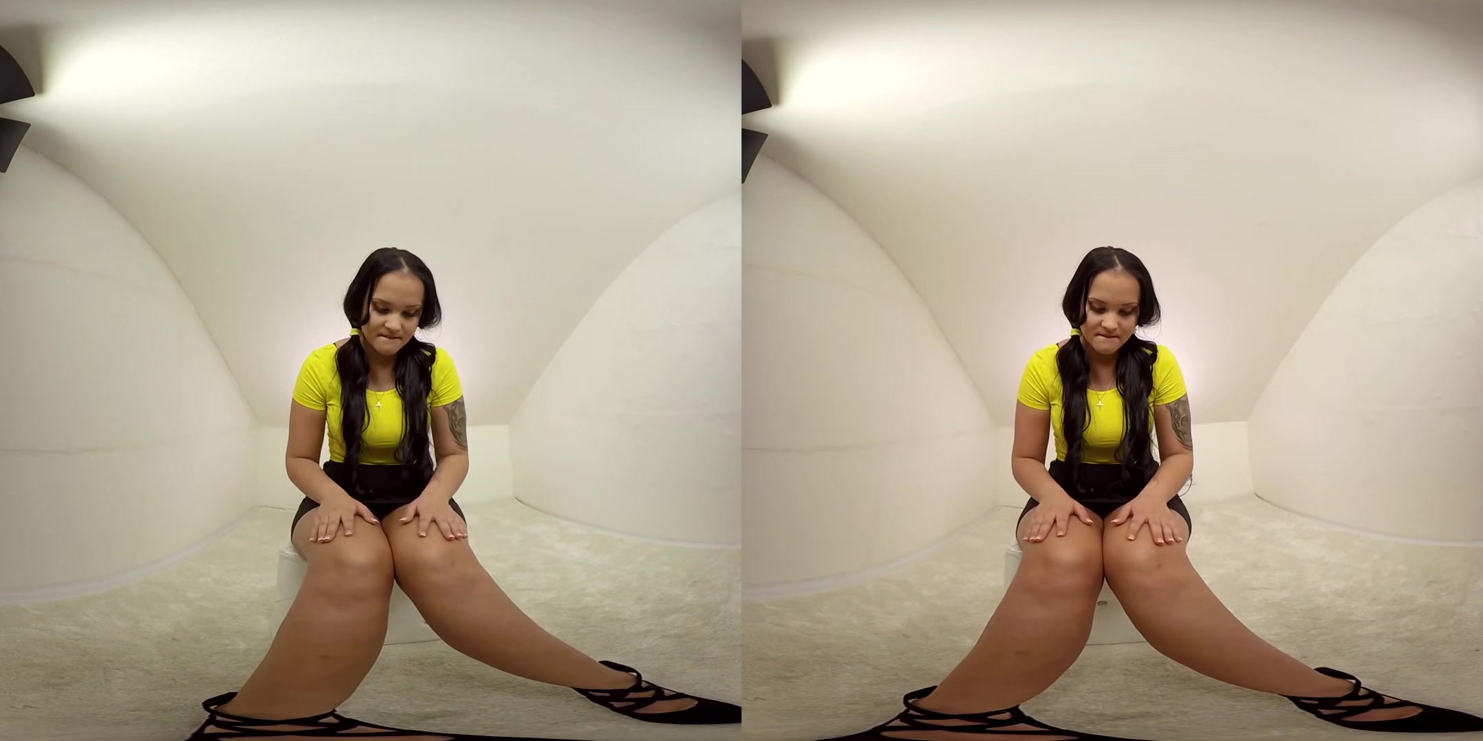 Latina Babe Jennifer Mendez Cums - Busty Shaved Toying