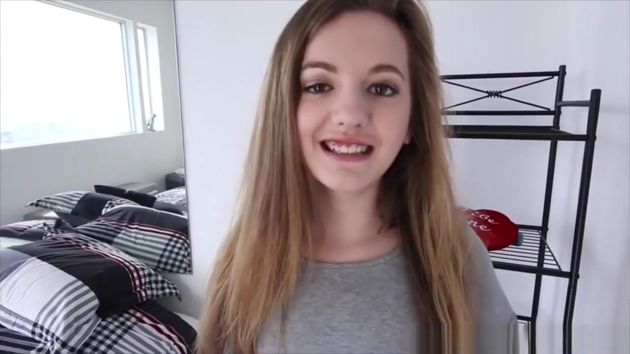 Stepsister Needs To Suck And Fuck Because Of Bad Grades
