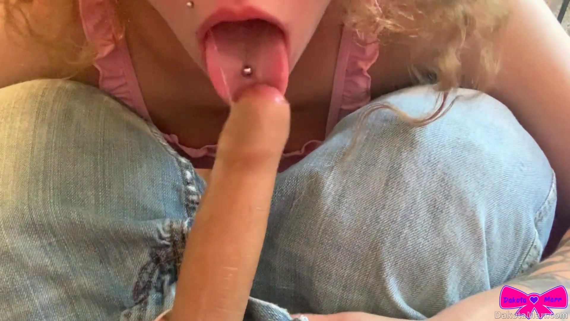 Pov Sunbathing Turns Blowjob - Dakota Marr