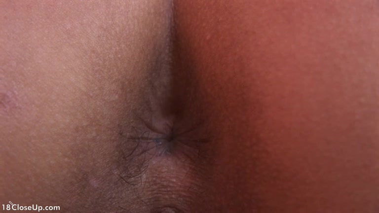 Melissa's Pussy Explored Up Close