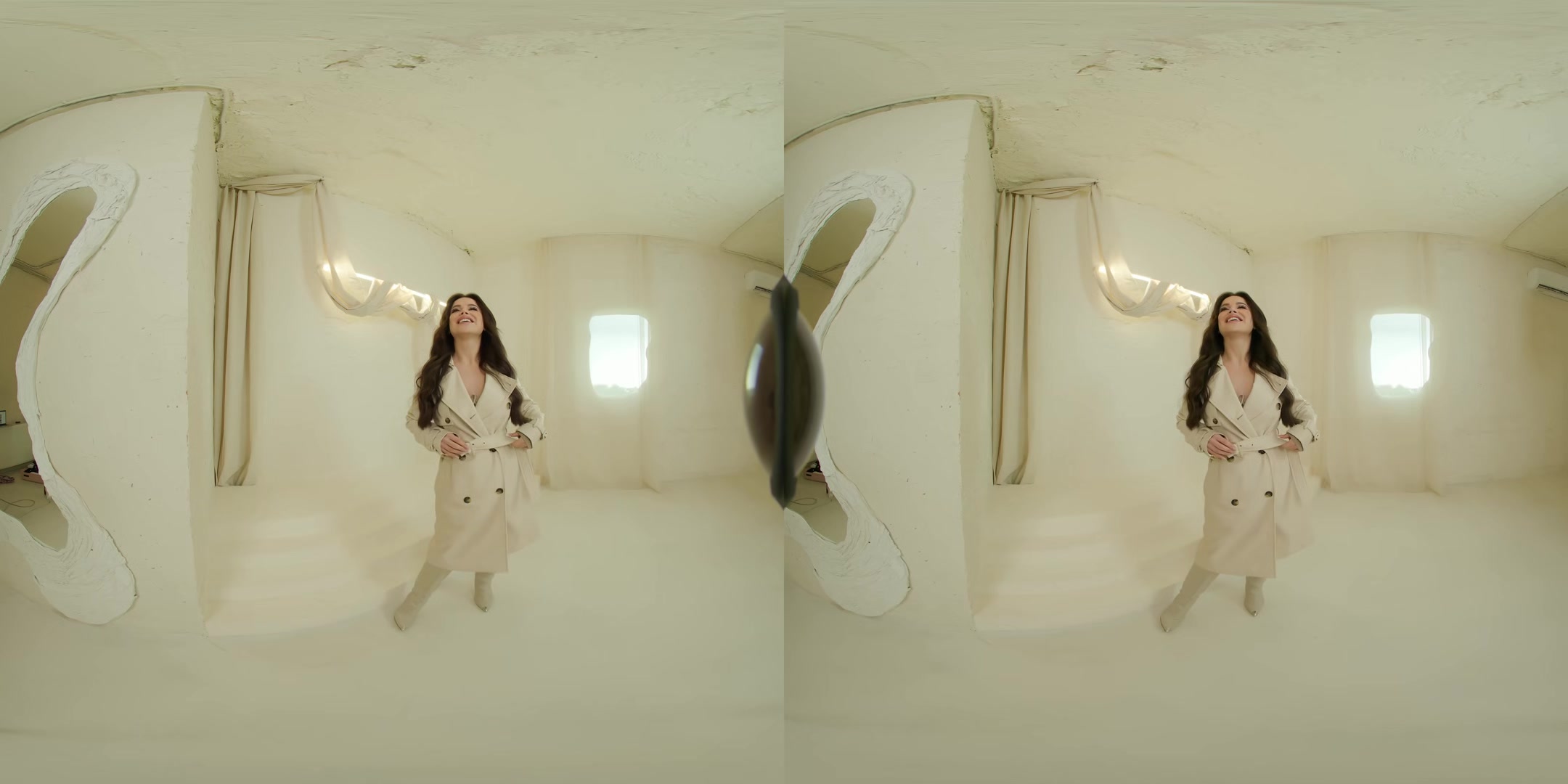 Annet In A Beige Coat - Vrsun - Vr Porn Video