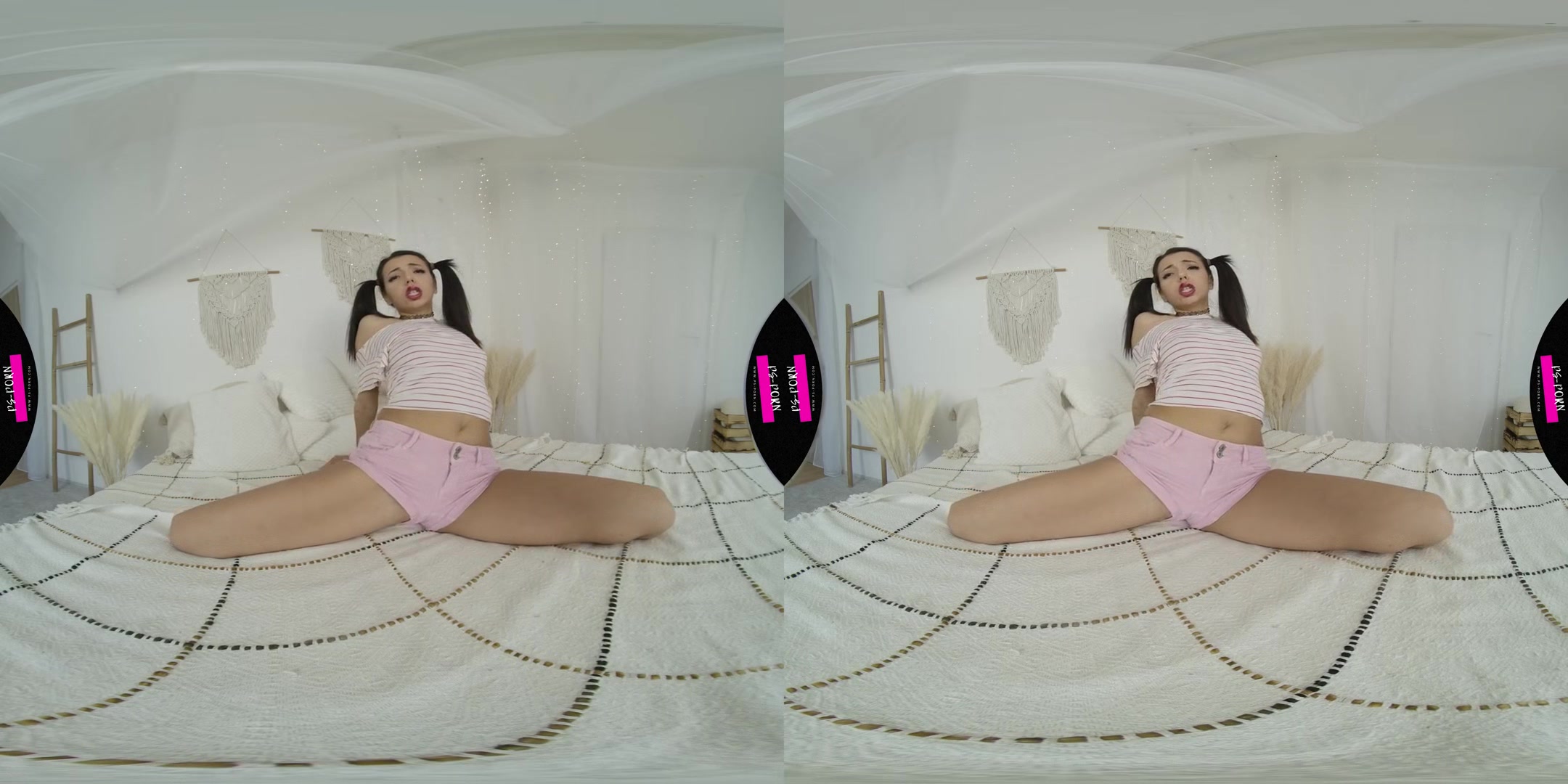Solo Masturbation With Mitzi X