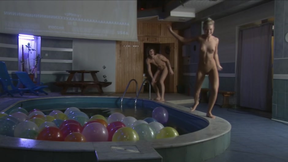 Couple sex video of blonde chick fucked on billiard table