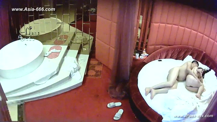 Hackers use the camera to remote monitoring of a lover's home life.126