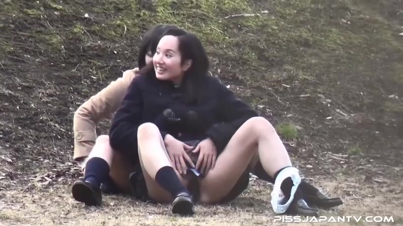 Pissing In The Wind - PissJapanTV