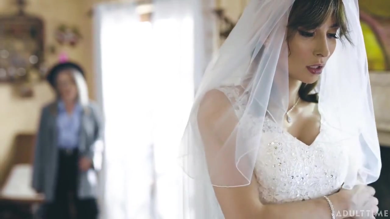 1080p Bridal Reservations With Lola Fae And Korra Del Rio