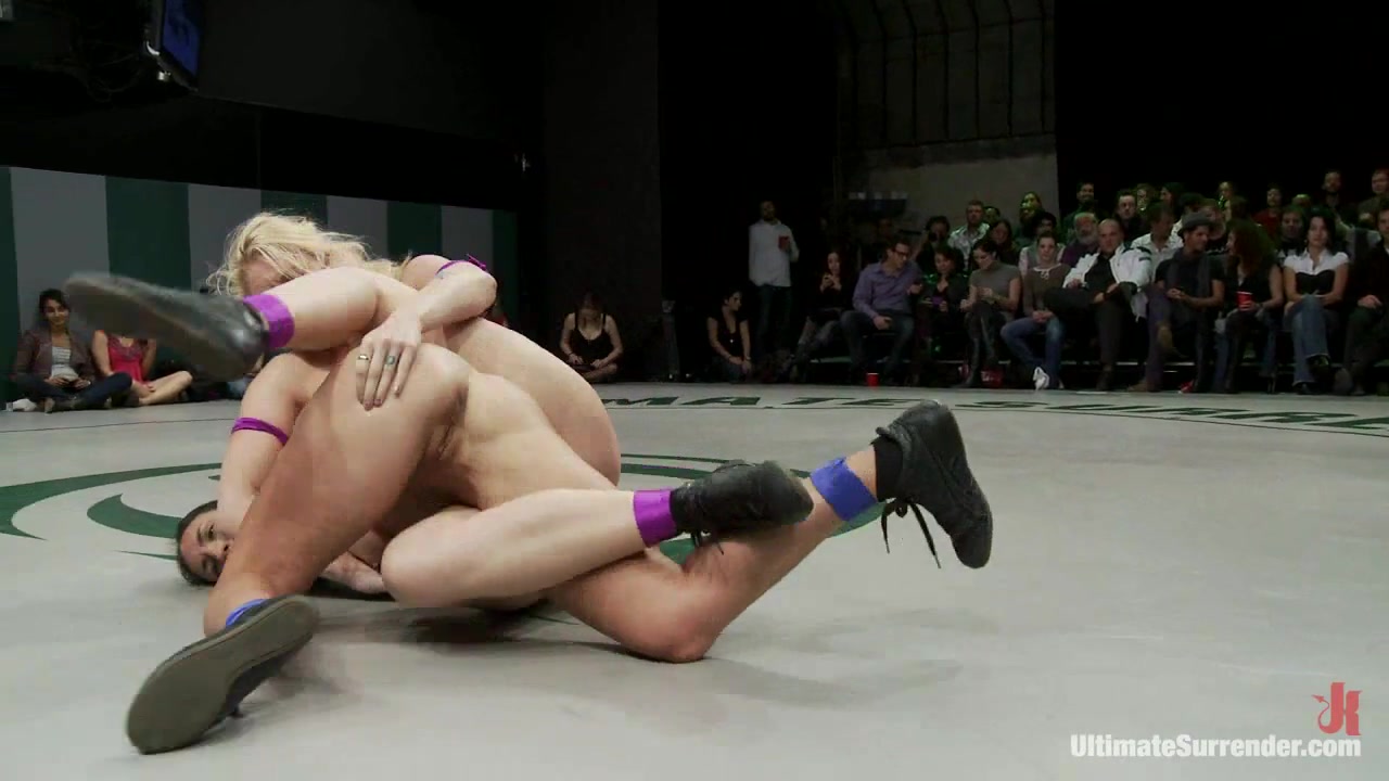 4 Compete In The Only Tag Team Non-Scripted Wresting In The Worldbrutal Holds Submissions - Publicdisgrace