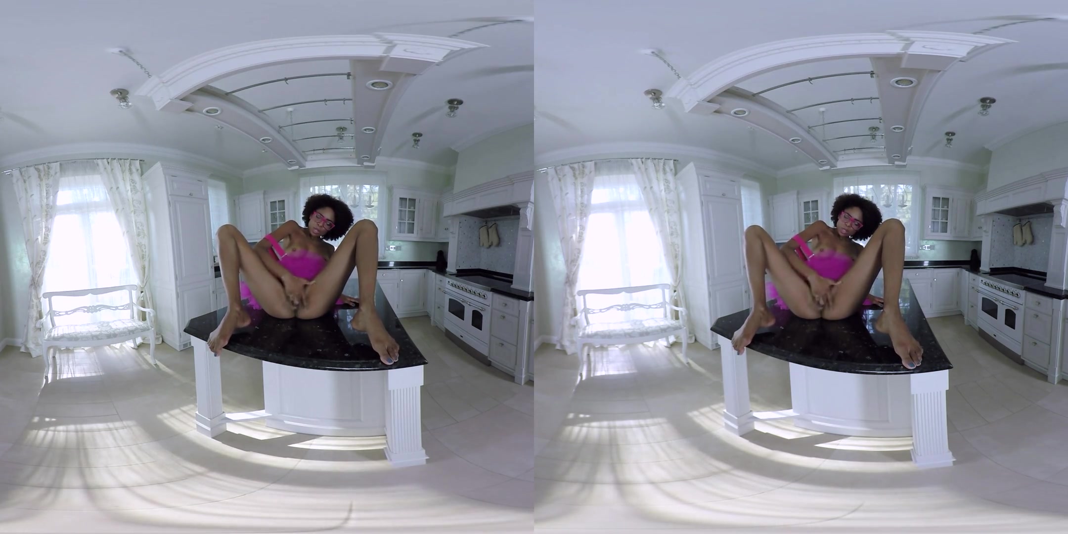 Luna Corazon in Chocolate Candy - RealJamVR