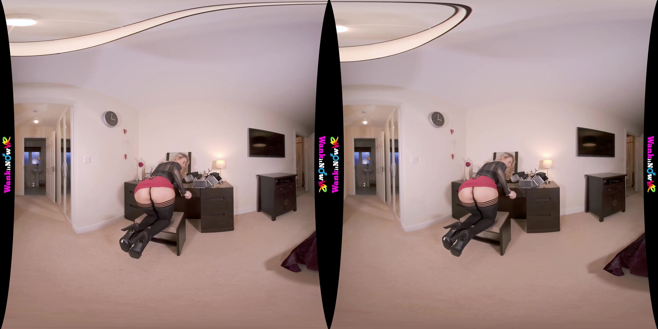 Horny Help - WankitnowVR