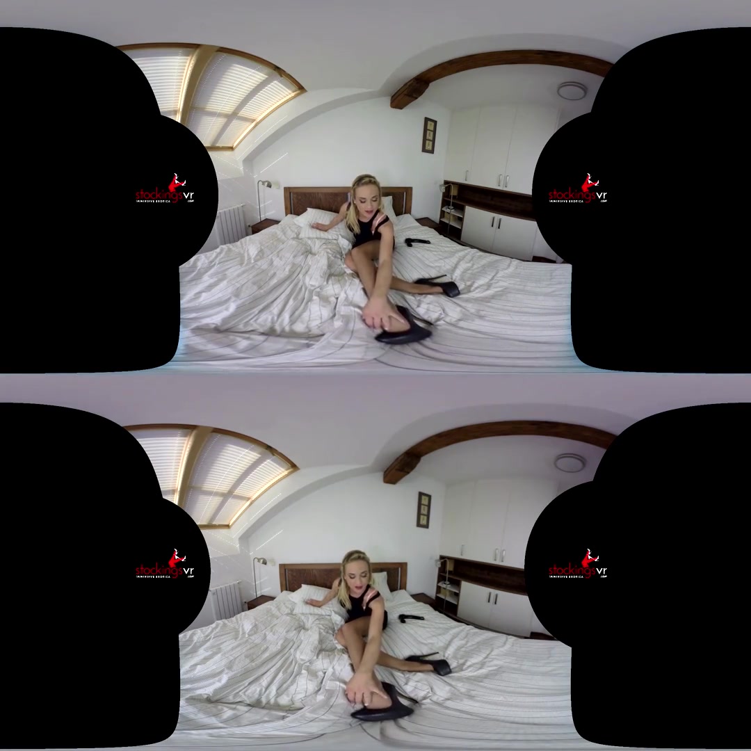 Vinna Reed in The Nylon Nymph Starring Vinna Reed - StockingsVR