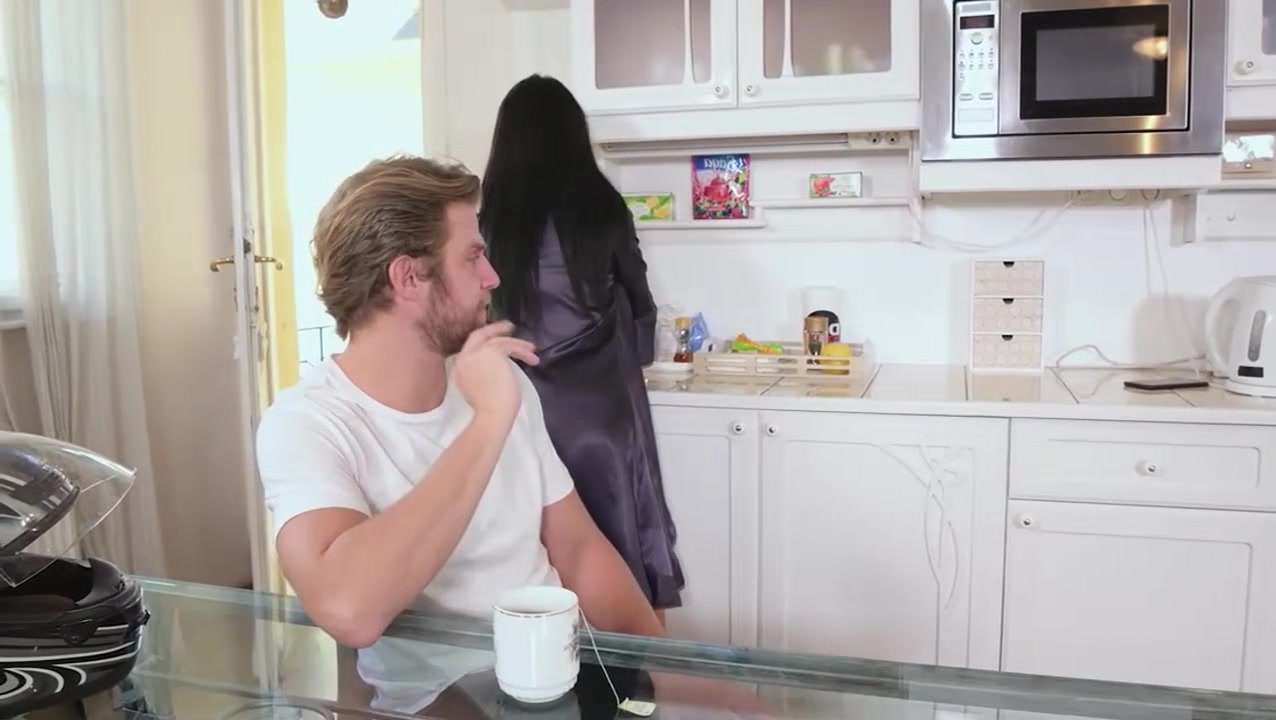 tricky horny housewife
