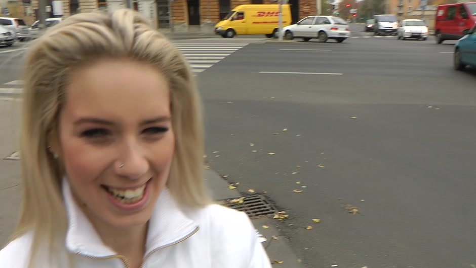 Blonde cutie gets her pussy slammed in public