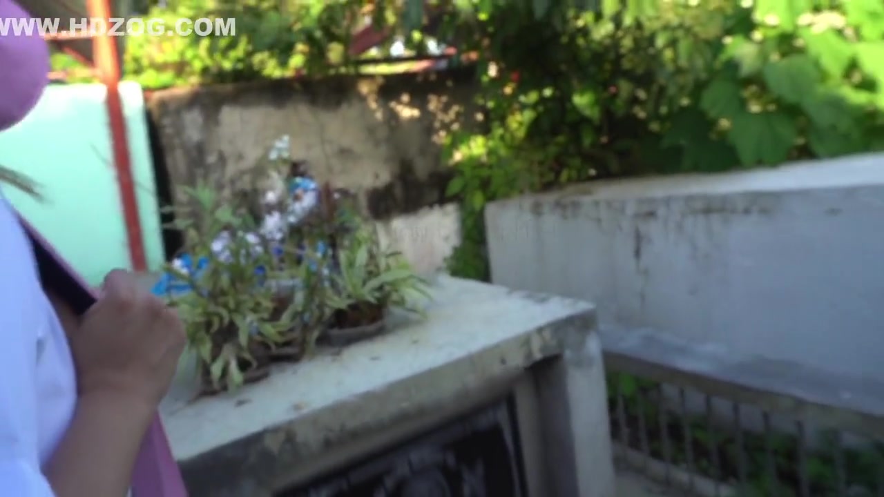 Pinay student 18+ And Pinoy Teacher Sex In Public Cemetery