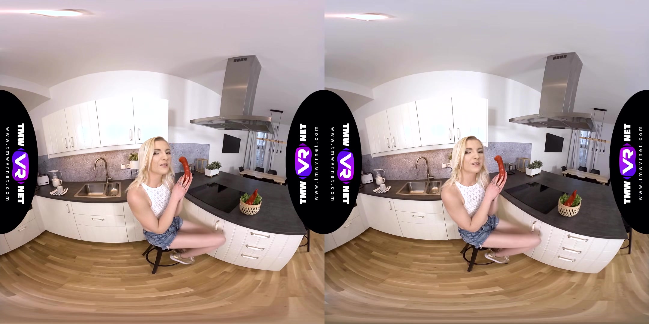 Hot Pepper For Salad And Orgasm - Shaved Blonde Food Toying