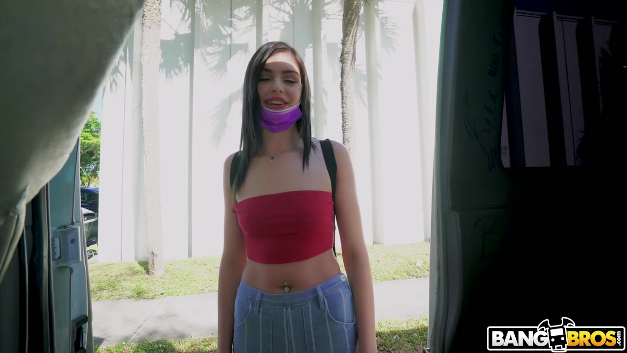 Baddie Fucks For Money