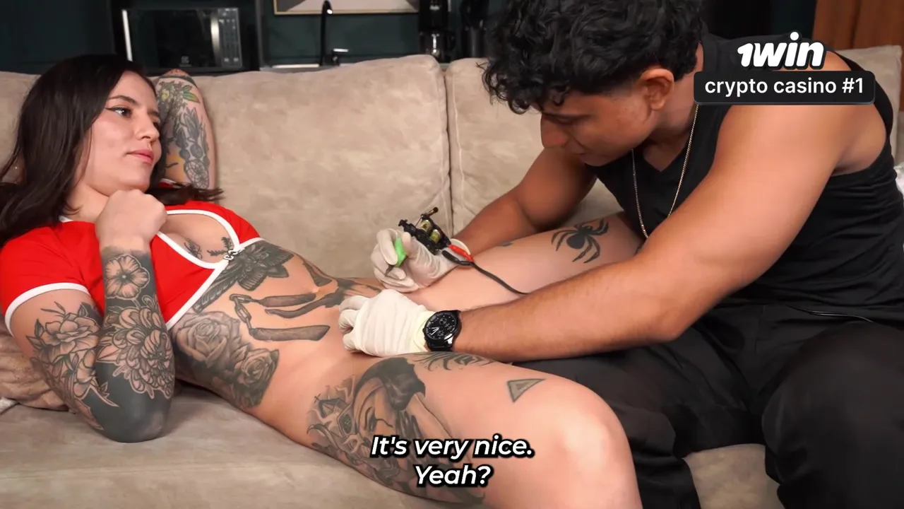 Angel Cruz And Blaze Rager In Big Tattoo - Tattooed Woman Wants A Tattoo On Her Pussy. Guess What Ended Up Happening?