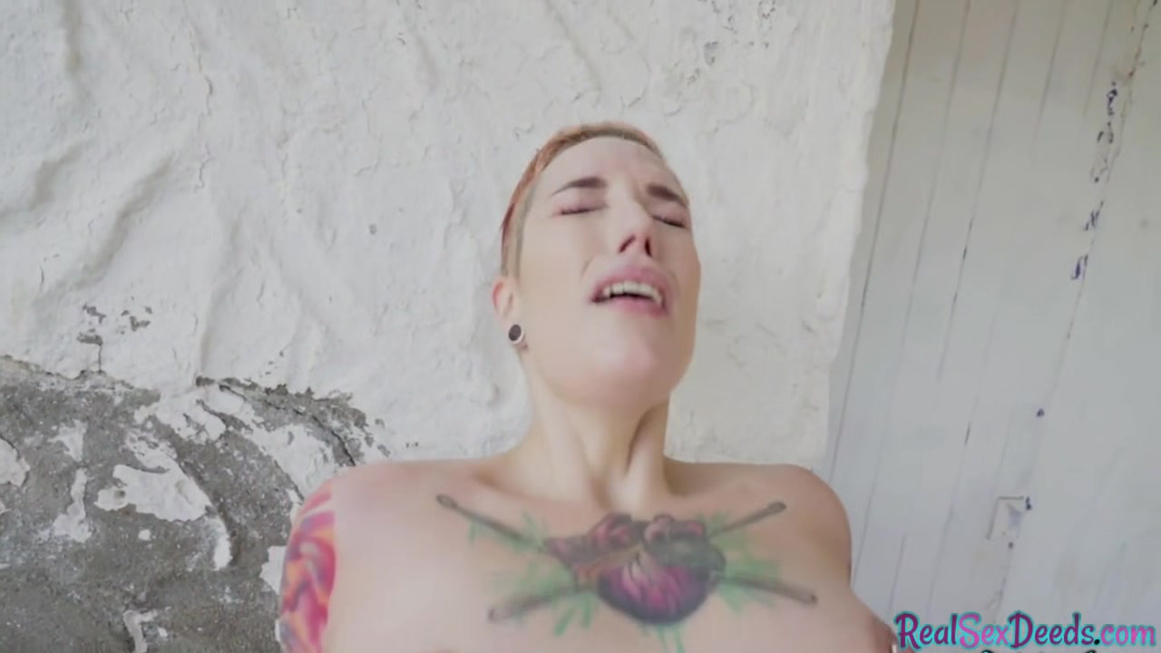Shorthair inked babe paid to suck in POV before outdoor sex