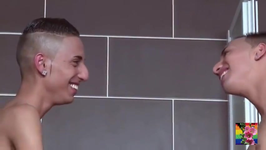 hbw Bare Fake Twins After Sports Twink Porn Sexy