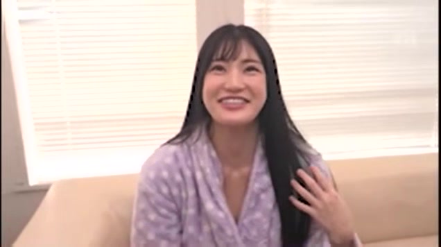 00505,A woman in serious agony