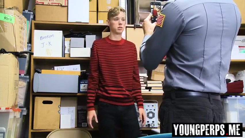 Security Officer Arrested A Young Thief In The Store
