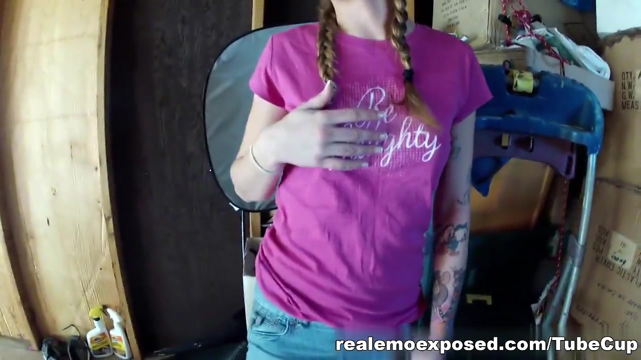 Emo with pigtails who wanna be fucked , teases her BF by showing her shaved pussy