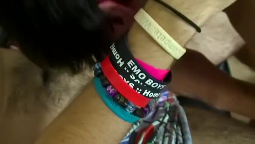 Emo Sex On The Couch
