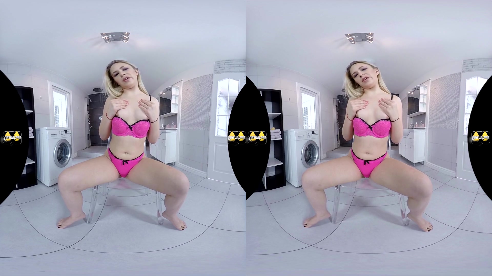 Selvaggia Babe in Showering The Chair - VirtualPee