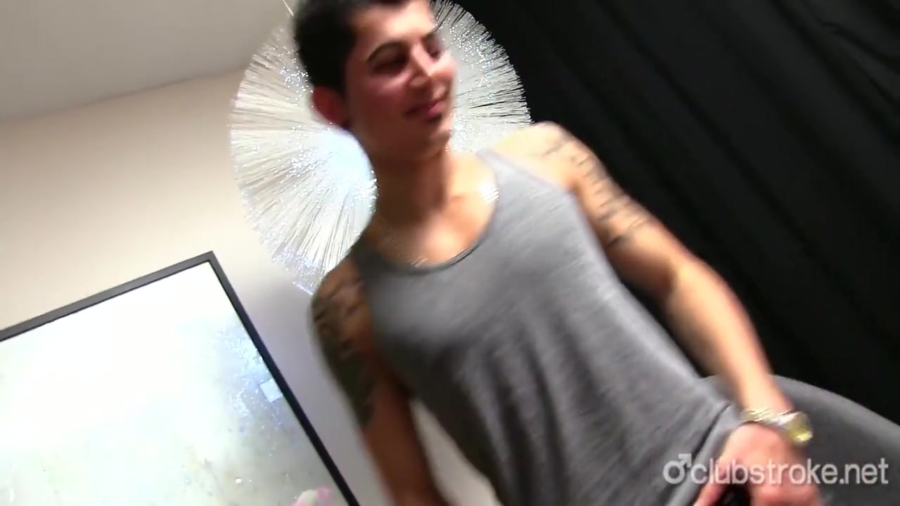 Tattooed Straight Guy Martin Wanks