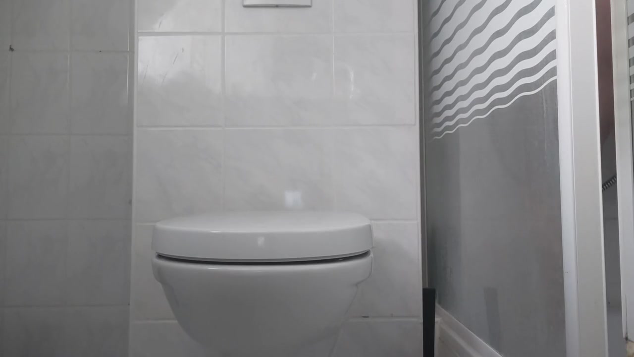 Give My Cock A Shave And A Bath