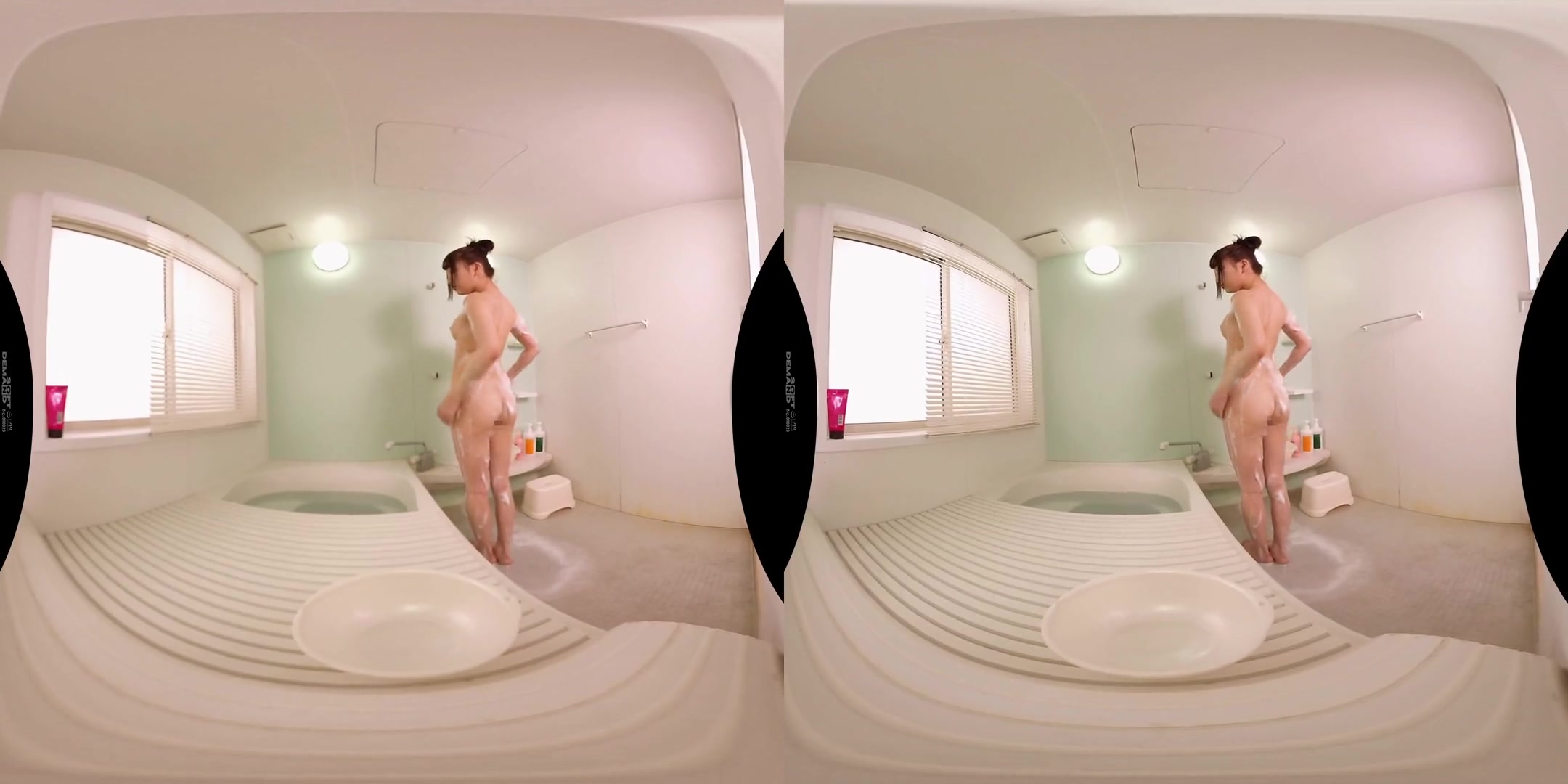 Imagine being 15cm Tall and Seeing what the World Looks Like!; Japanese schoolgirls 18+ Caught Changing