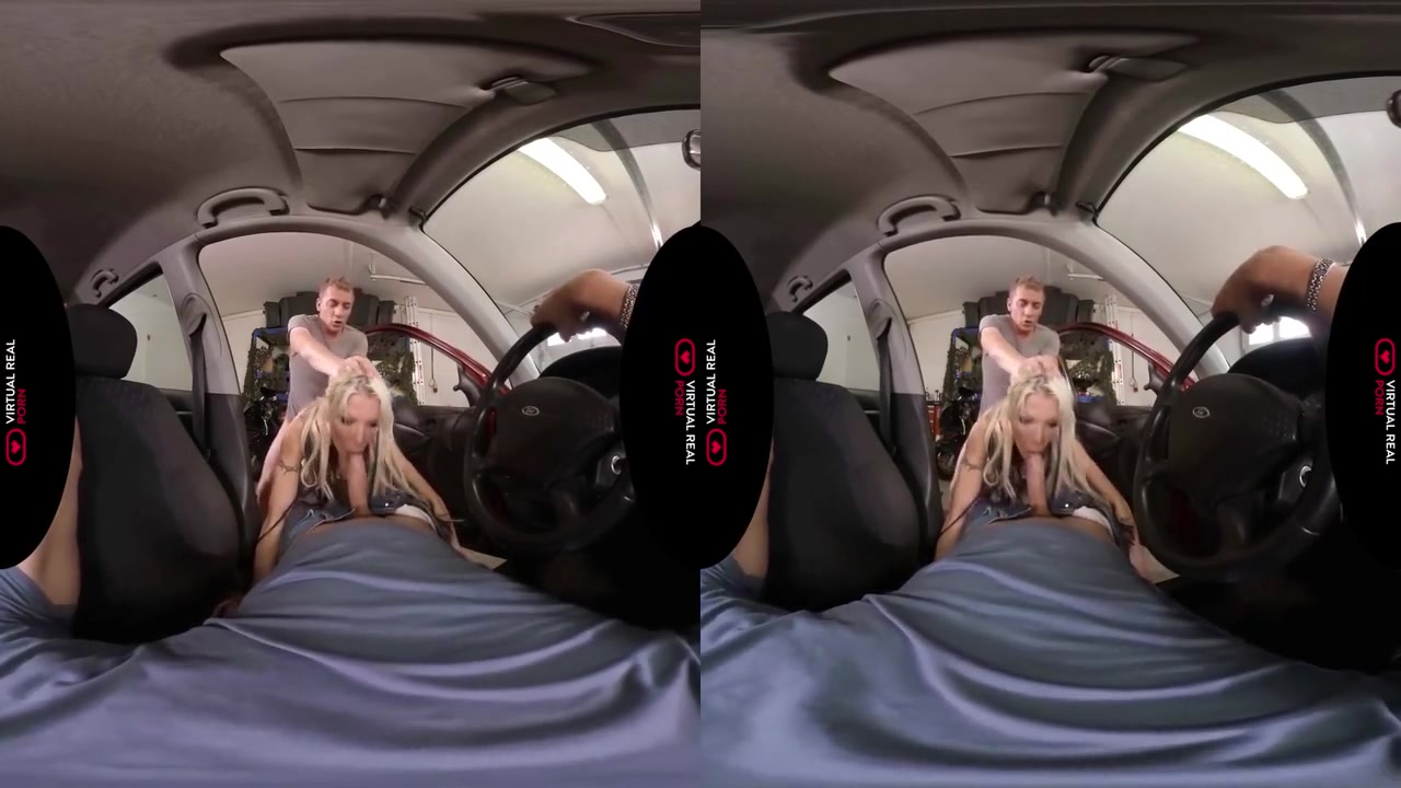 Virtual Reality In Fix My Car