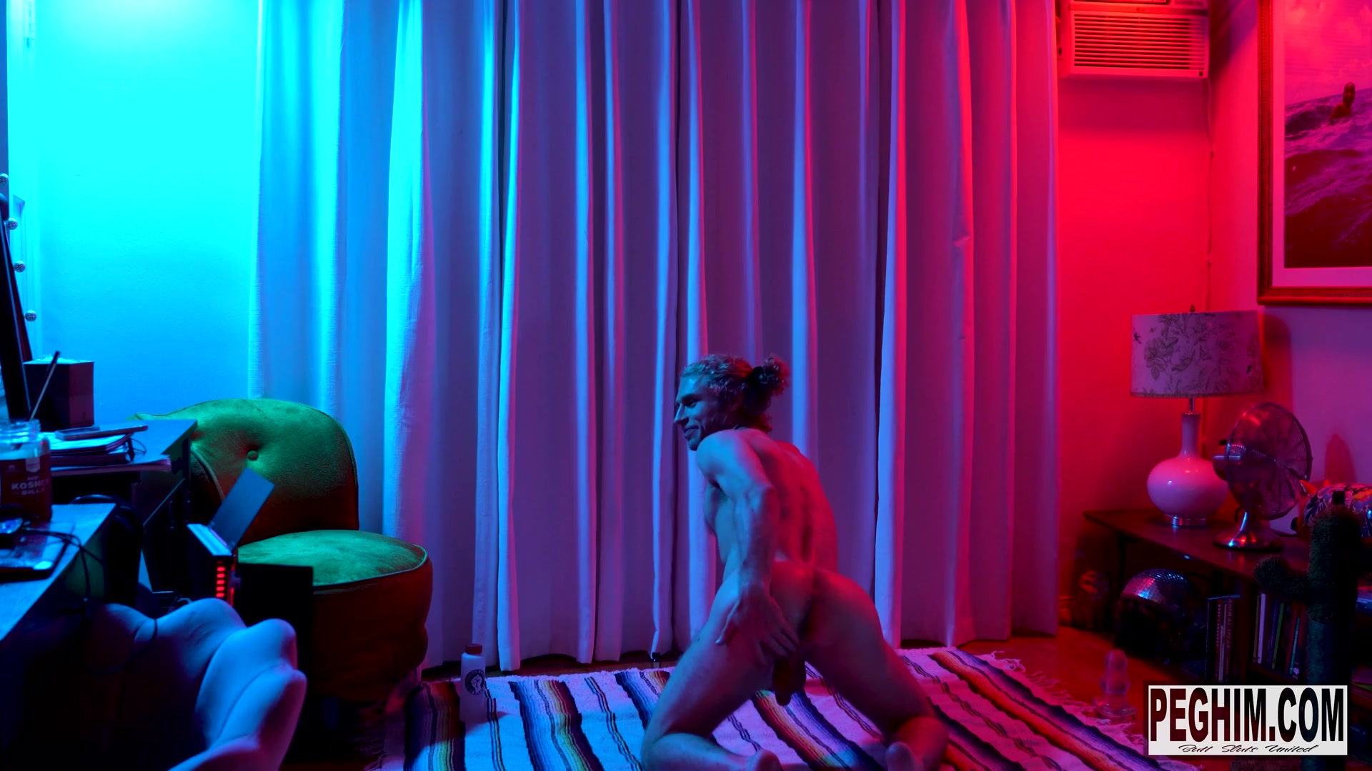 Caught Making A Porno At Home - Sex Movies Featuring Peghim