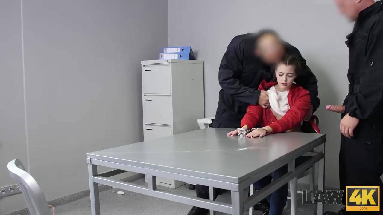 LAW4k. Skinny miss Cindy Shine sells so why she should get punished