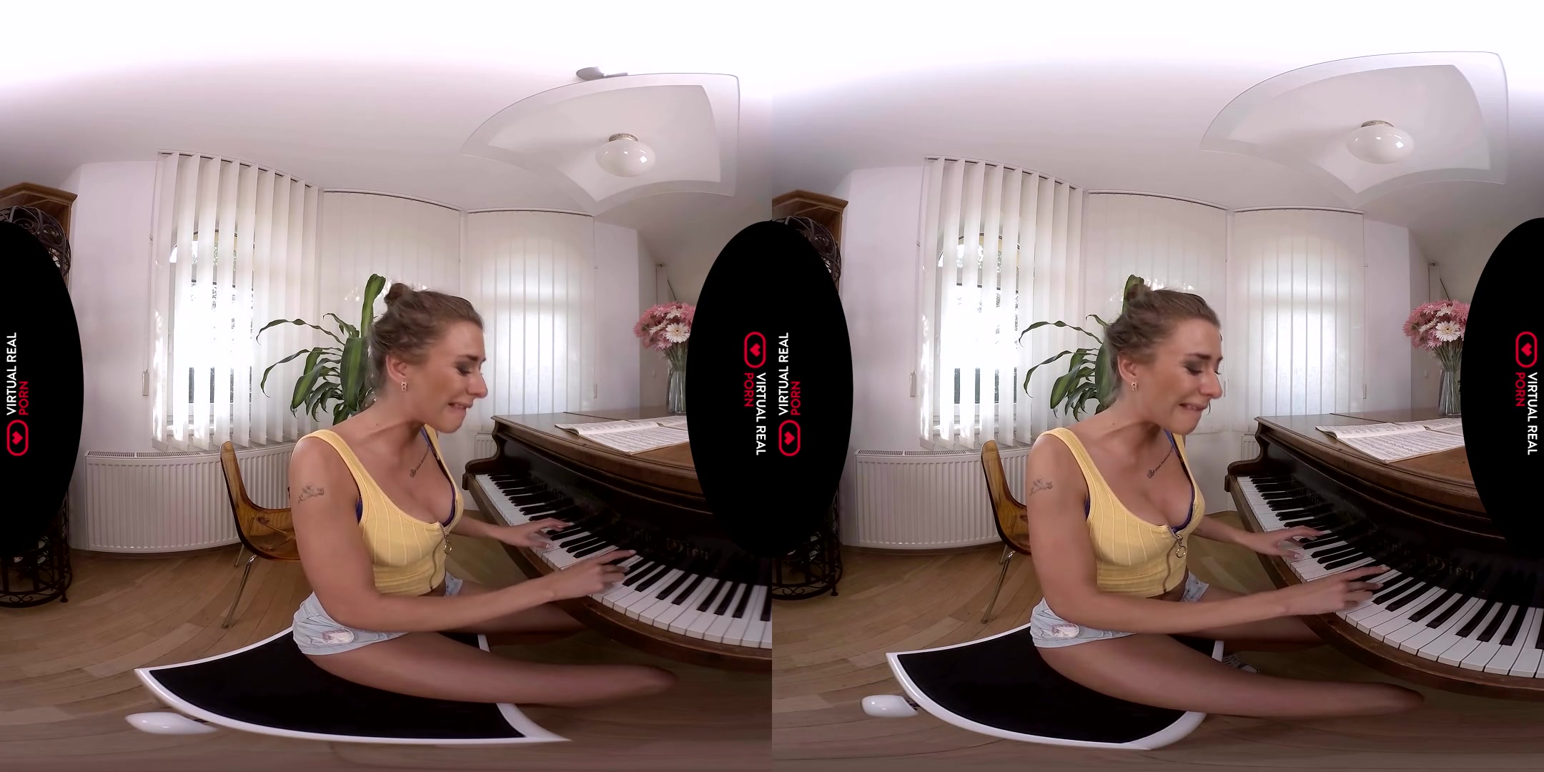 Sandra Wellness in Solo Piano - VirtualRealPorn