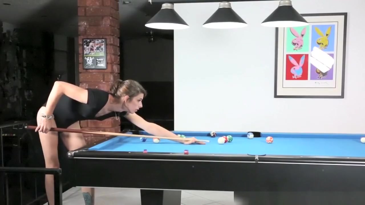 Wanking tgirl toyed deeply in her asshole
