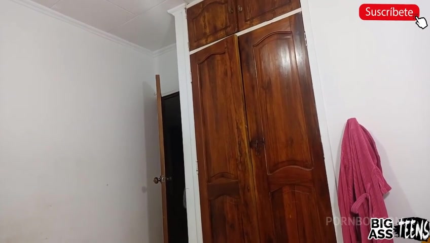 My cousin takes advantage of me once we are alone - PissVids