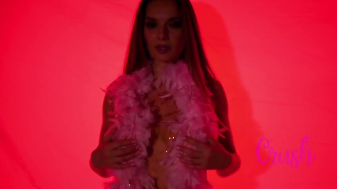 Xenia Pink Feather Boa